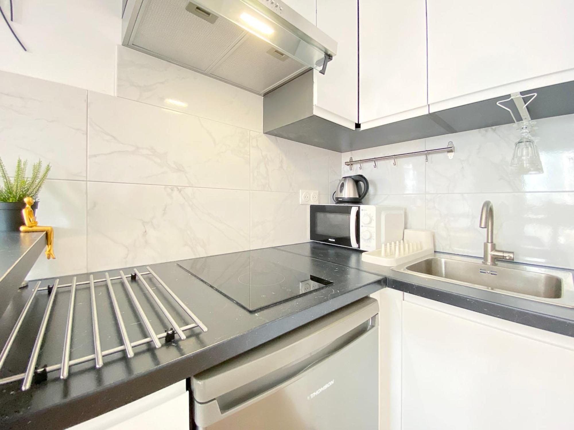 Cosy Flat Walkable Distance To Eiffel Tower